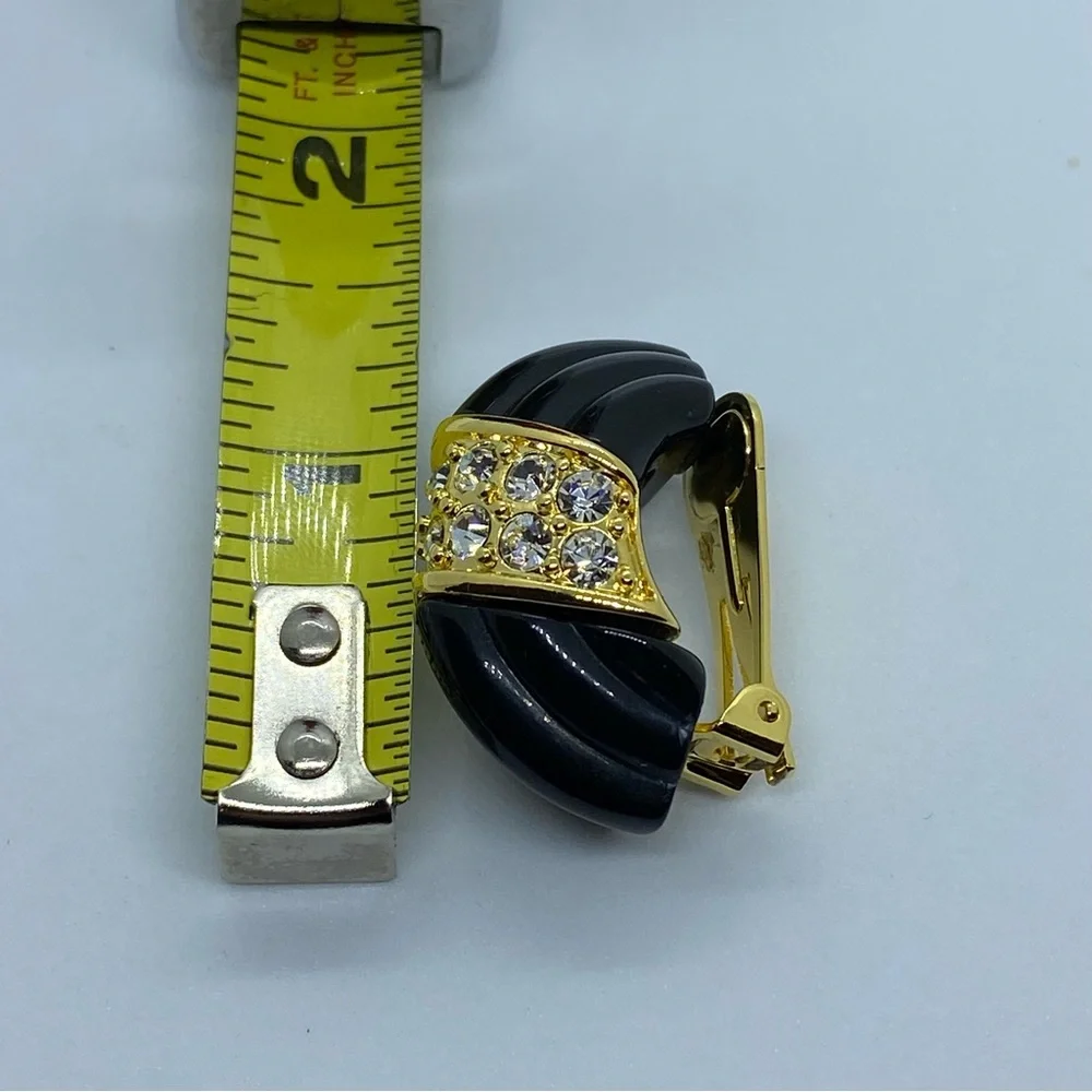 Vintage Rare KJL Black Carved Enamel Gold Tone with Pave Crystals Clip E… - Picture 6 of 6